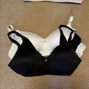Classic Black and White Women's Bra Set